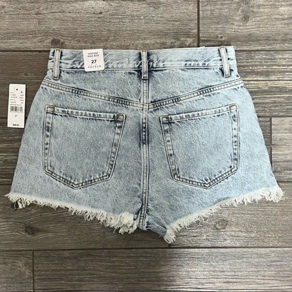 NWT $47 PacSun Shorts 27  Eco Acid Wash Ripped Vintage High Waisted Denim Shorts - Picture 7 of 13